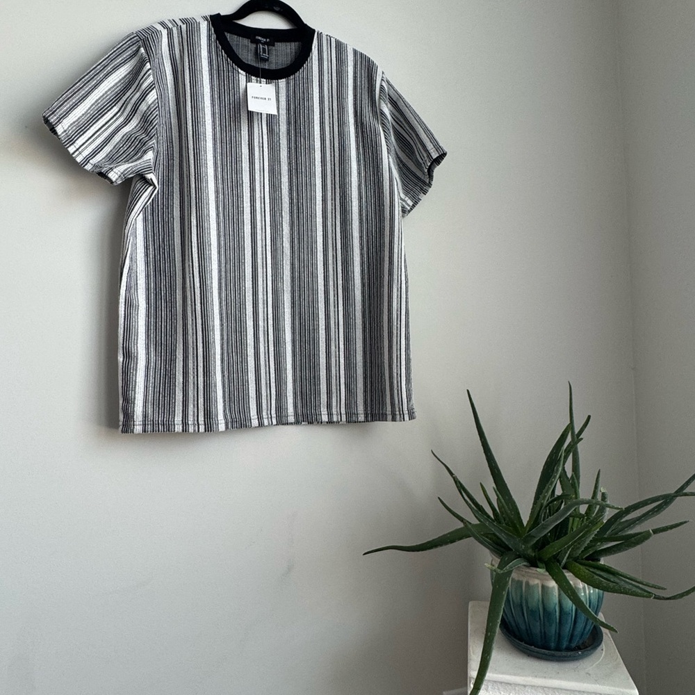 Forever 21 Monochrome Knit Sweater